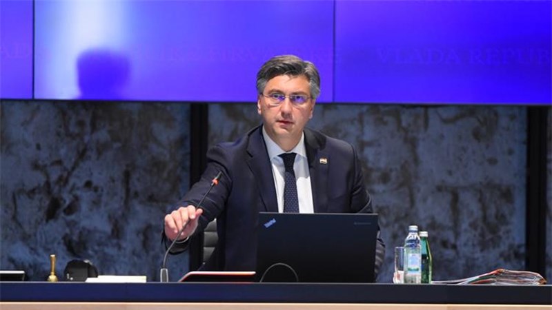 Staloženim pogledom na prošlost i s optimizmom prema budućnosti gradit ćemo još bolju Hrvatsku